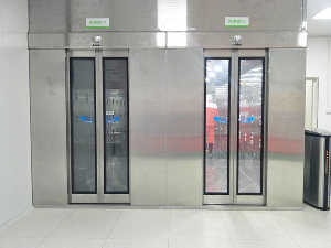 風淋室在食用菌行業(yè)中的應(yīng)用